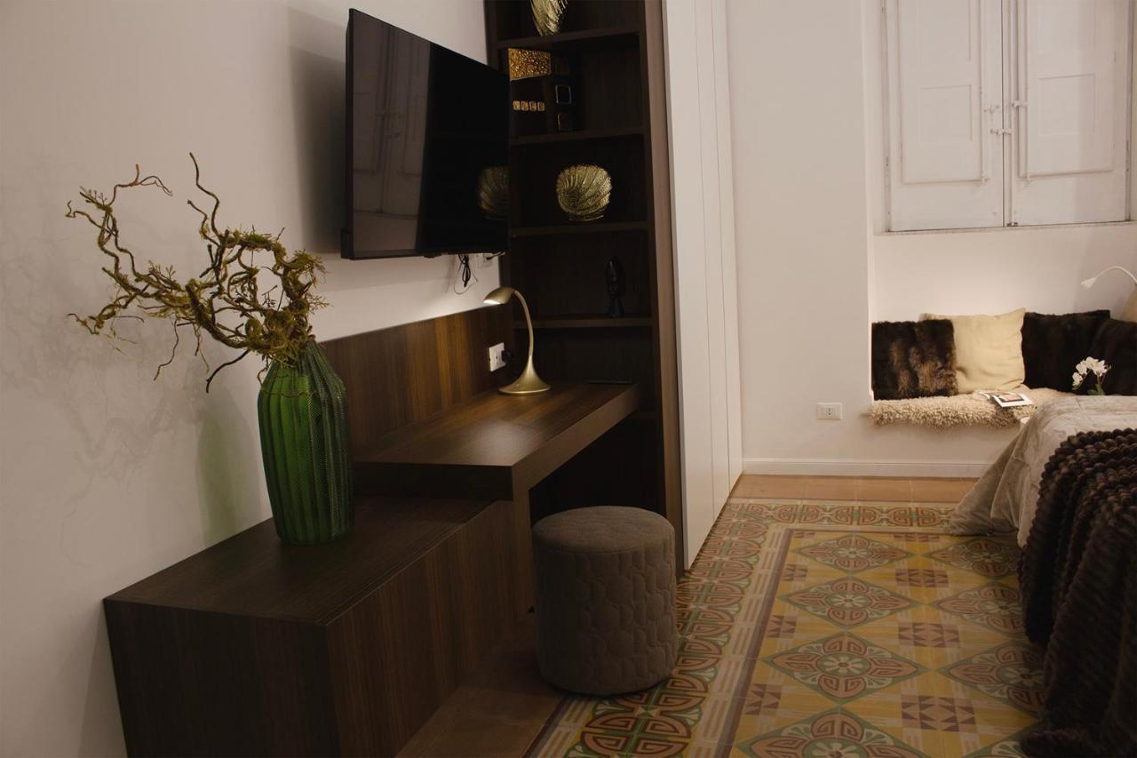 La Chimera Luxury Home Taranto Bagian luar foto