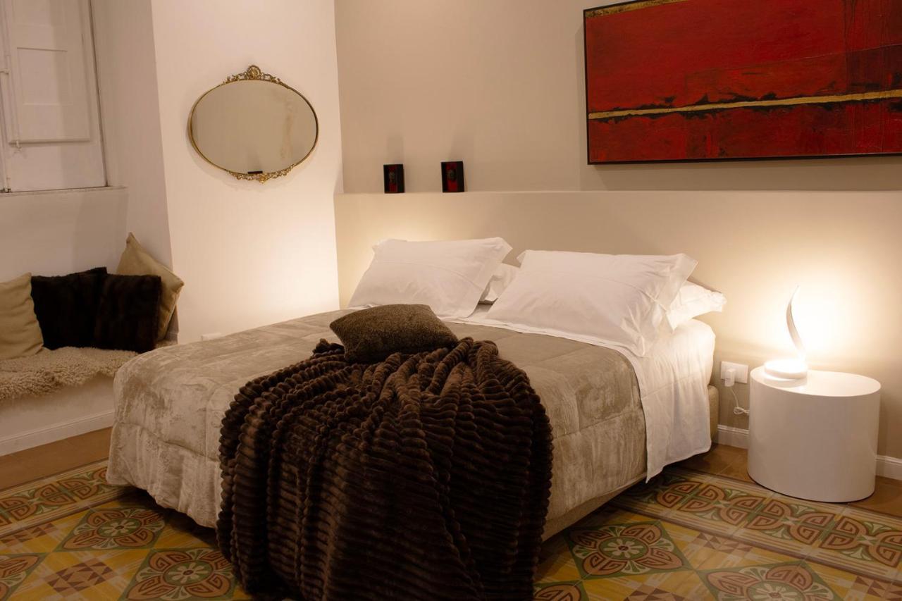 La Chimera Luxury Home Taranto Bagian luar foto