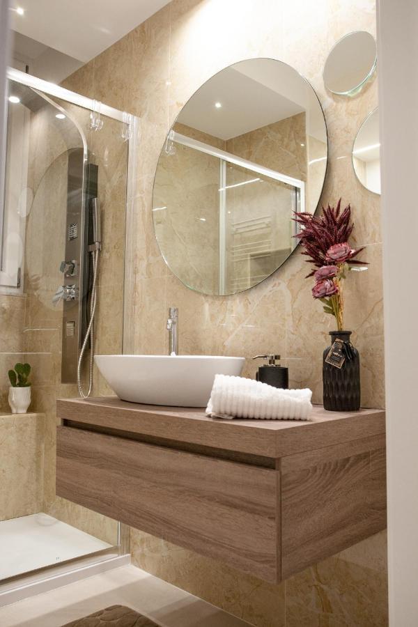La Chimera Luxury Home Taranto Bagian luar foto