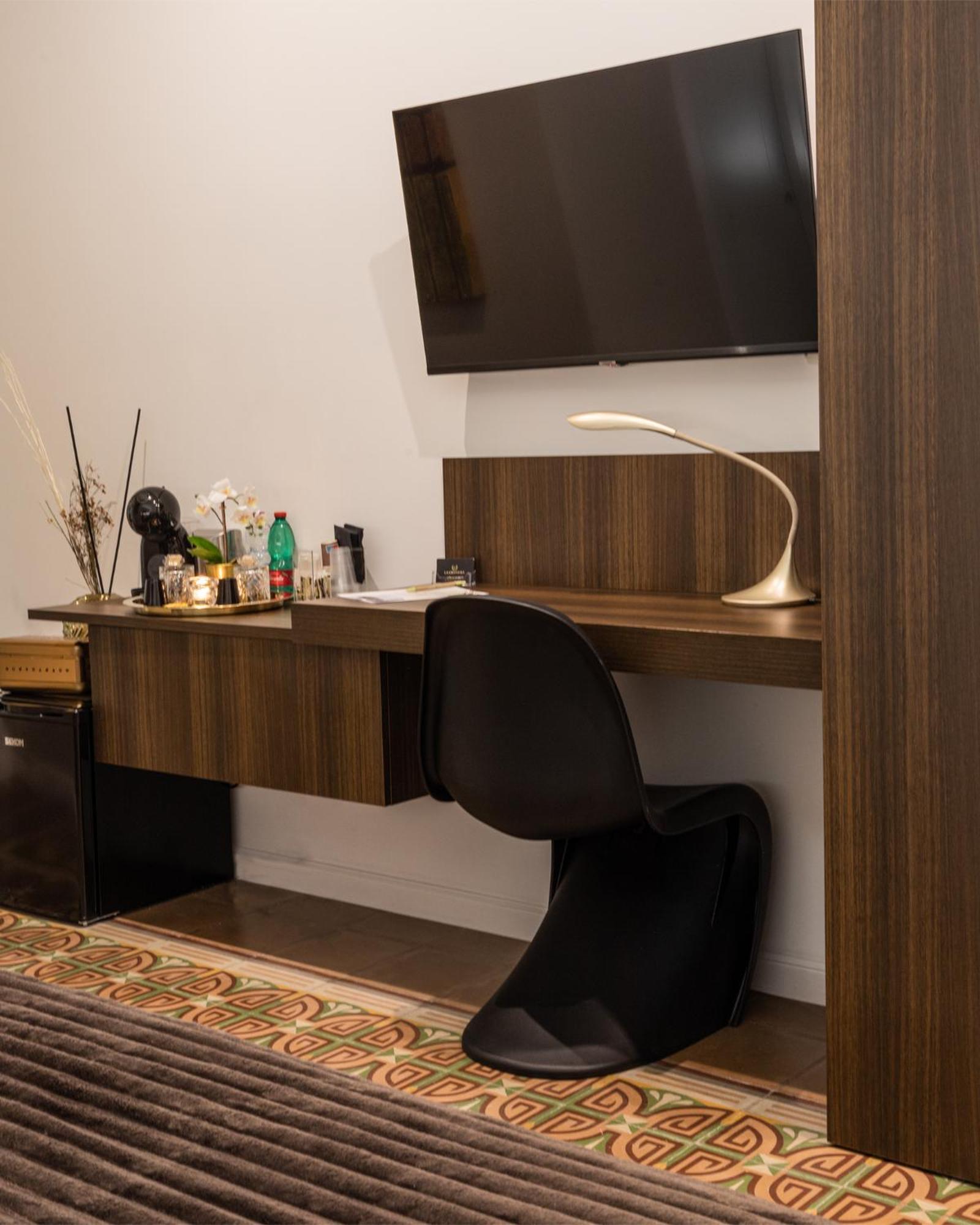 La Chimera Luxury Home Taranto Bagian luar foto